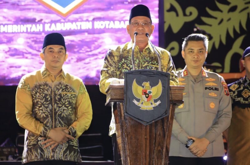Bupati Kotabaru, Sayed Jafar resmi menutup pameran Saiijaan Expo 2023 yang mampu meningkatkann ekonomi masyarakat. (Foto : Istimewa)
