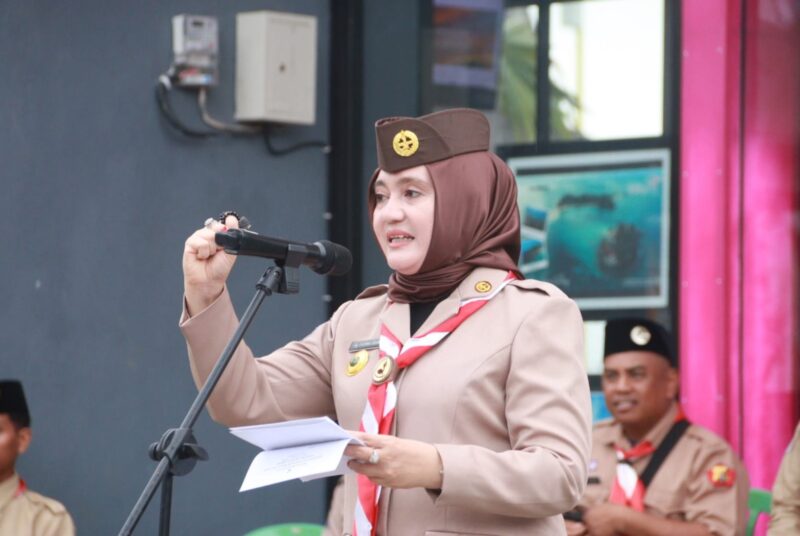 Ketua Kwartir Cabang Gerakan Pramuka Kotabaru, Hj Fatma Idiana. (Foto : Istimewa)