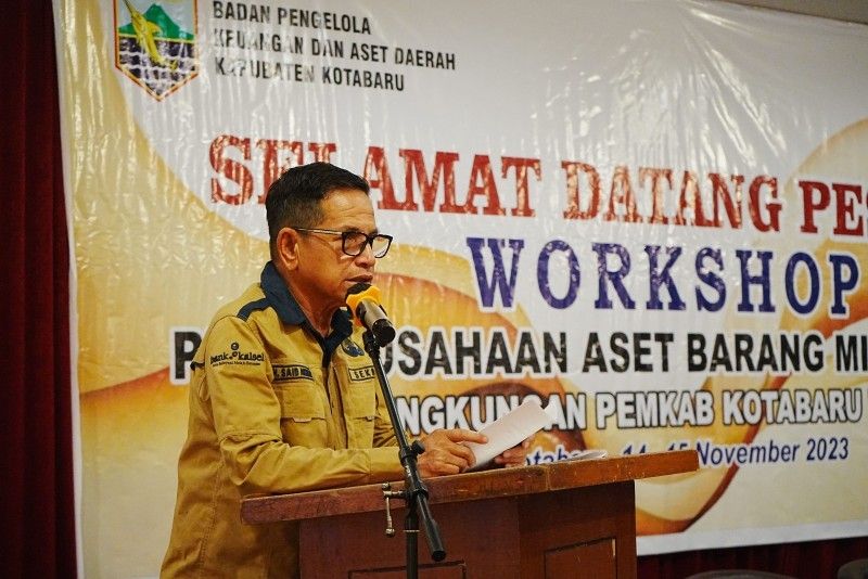 Sekda Kotabaru, Said Akhmad saat menyampaikan sambutan dalam workshop pengeloaan aset daerah. (Foto : Istimewa)