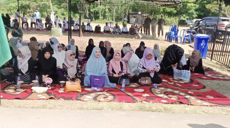 Peringatan Maulid Nabi Muhammad SAW di Komplek Tugu Maritam, Kecamatan Paringin Selatan, Kabupaten Balangan. (Foto : Istimewa)