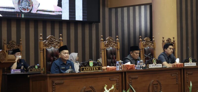 Pandangan umum fraksi terhadap Raperda perubahan atas peraturan daerah (Perda) Nomor 12 Tahun 2022 tentang penyelenggaraan perumahan dan kawasan pemukiman. (Foto : Istimewa)