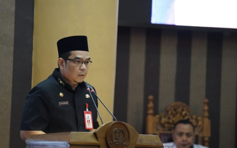 Eka Saprudin, Asisten Pemerintahan dan Kesejahteraan Rakyat, mewakili Bupati Tanah Bumbu. (Foto : Istimewa)