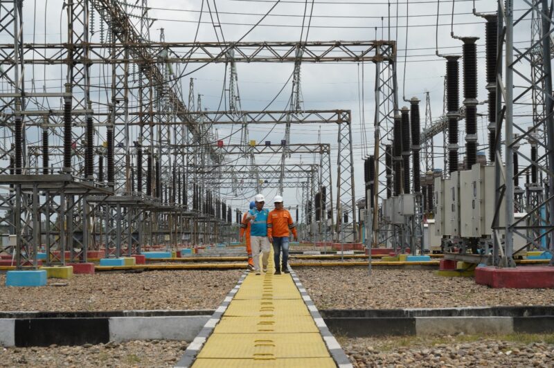 Manajemen PLN memastikan langsung kondisi switchyard Gardu Induk Seberang Barito