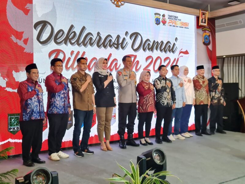 Deklarasi pemilu damai yang diikuti pasangan calon Walikota dan Wakil Walikota Banjarmasin nomor urut 1, Arifin Noor-M Supian Akbari. (Foto : Istimewa)