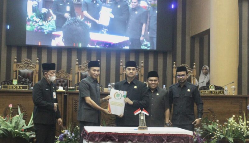 Rapat Paripurna Pengambilan Keputusan terhadap Raperda Perubahan Atas Perda Nomor 19 Tahun 2022 tentang Penyelenggaraan Perumahan Dan Kawasan Permukiman. (Foto : Istimewa)