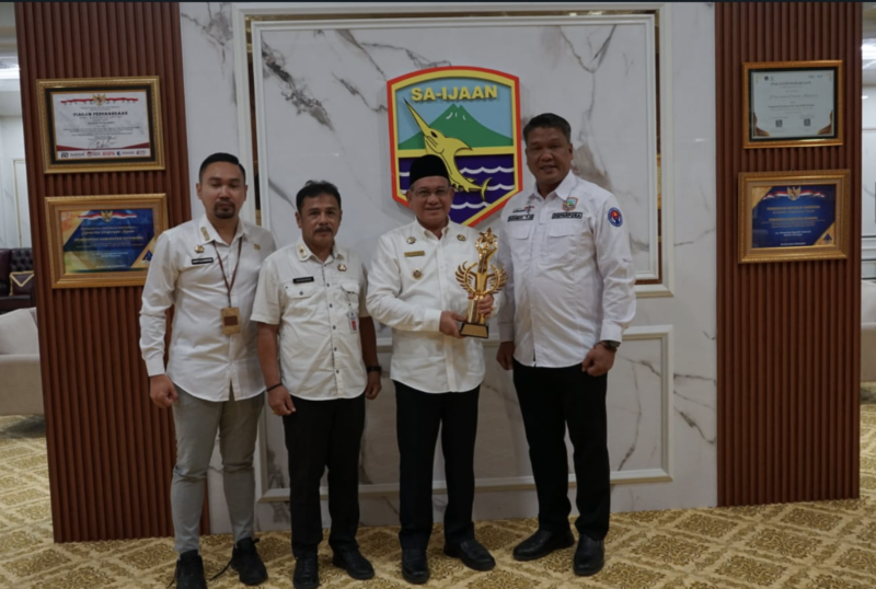 Bupati Kotabaru, H. Sayed Jafar kembali meraih Award dari Metro. (Foto : Istimewa)