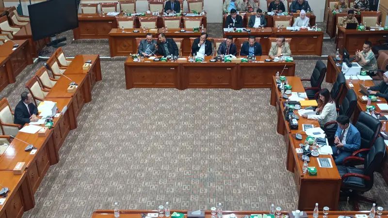 Voting pememilih lima anggota Dewan Pengawas (Dewas) Komisi Pemberantasan Korupsi (KPK) periode 2024-2029. (Foto : Istimewa)