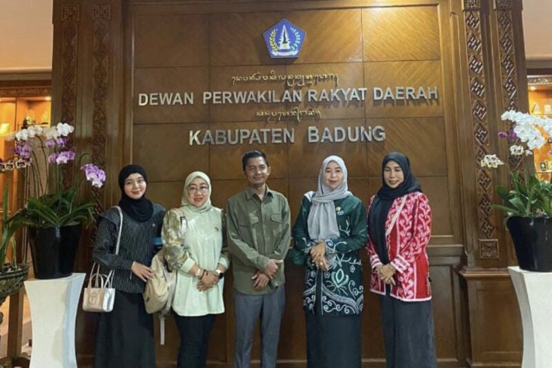Kunjungan DPRD Kabupaten Balangan ke DPRD Bandung dalam rangka memperkuat hubungan antar lembaga. (Foto : Istimewa)