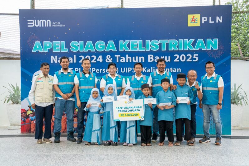 Pada momen doa bersama siaga Kelistrikan Natal 2024 dan Tahun Baru 2025, PLN UIP3B Kalimantan menyalurkan santunan kepada anak yatim dhuafa yang digelar setelah apel siaga pada tanggal 16 Desember 2024.