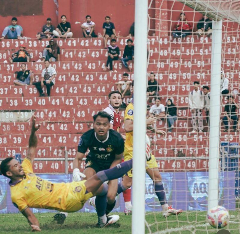 Barito Putera mampu memberikan perlawanan sengit saat bertandang ke markas PS Kediri dengan hasil imbang 1-1. (Foto : istimewa)