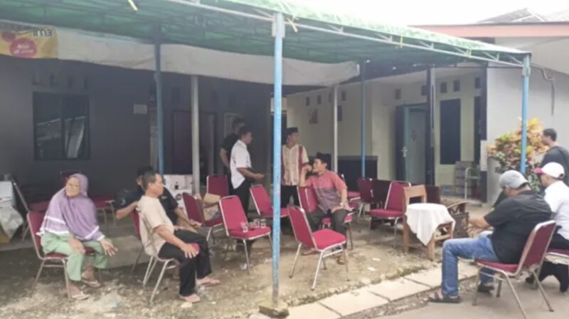 Rumah duka seorang warga yang meninggal dunia diduga kelelahan saat antre gas elpiji 3 kg di wilayah Tangerang. (Foto : Istimewa/net)