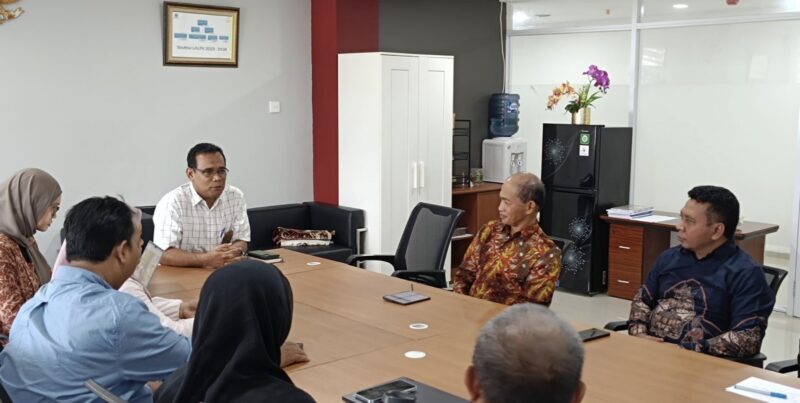 Konsultasi ke Kemenaker RI di Jakarta terkait tindak lanjut pembangunan BLK Kemenaker yang ada di Tanah Bumbu. (Foto : Istimewa)