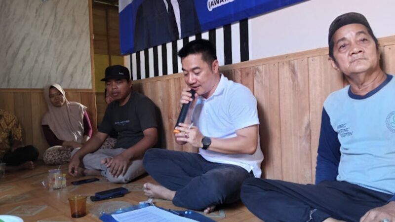 Anggota DPRD Balangan, Fathurrahman, menggelar reses dan silaturahmi dengan warga Desa Pematang, Kecamatan Awayan. (Foto : Istimewa)