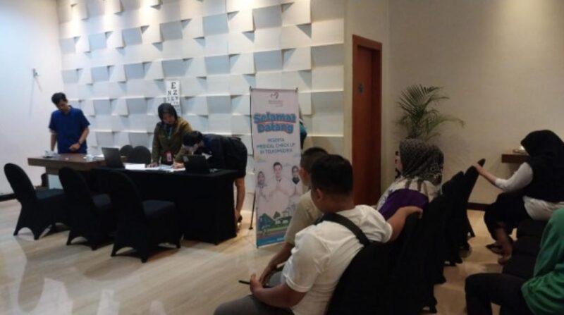 Hotel Fugo Banjarmasin menggandeng Telkom Indonesia melalui TelkoMedika Banjarmasin untuk melaksanakan kegiatan Medical Check-Up (MCU) bagi seluruh karyawan dan staf. (Foto : Istimewa)