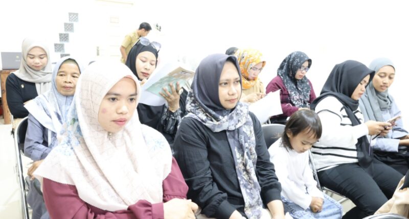 Sosialisasi mitra produk bagi usaha mikro dalam membekali pelaku usaha mikro untuk menembus pasar ritel modern. (Foto : Istimewa)