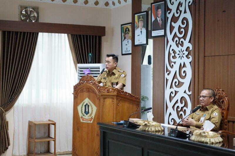 Wakil Bupati Barito Kuala, Herman Susilo kegiatan kolaborasi program Gerakan Orang Tua Asuh Cegah Stunting. (adv/zai)