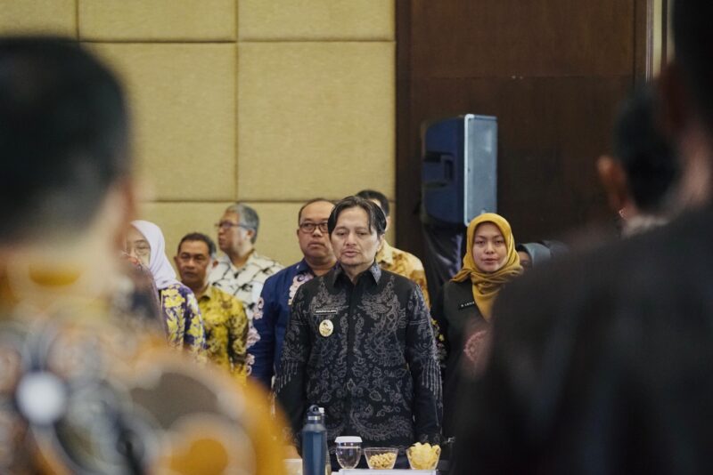 Wakil Gubernur Kalimantan Selatan, H. Hasnuryadi Sulaiman menghadirio Rakor Gubernur Daerah Penghasil SDA Sektor Pertambangan, Kehutanan, dan Perkebunan yang berlangsung di Balikpapan, Kalimantan Timur. (Foto : Istimewa)