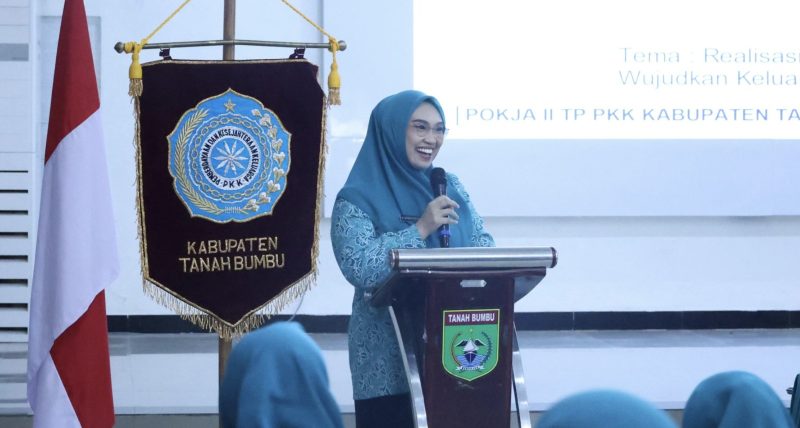 Ketua TP PKK Tanah Bumbu, Andi Irmayani Rudi Latif. (Foto : Istimewa)