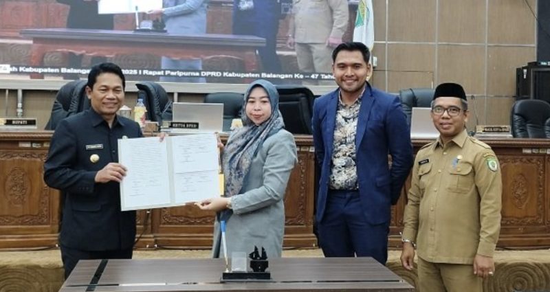 Pemerintah Kabupaten Balangan menyampaikan 7 buah Rancangan Peraturan Daerah (Raperda) dalam Program Pembentukan Peraturan Daerah (Propemperda) tahun 2025. (Foto : Istimewa)
