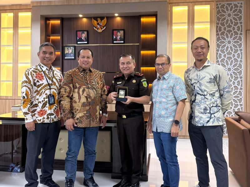PLN Indonesia Power melaksanakan kunjungan silaturahmi ke Kejaksaan Tinggi Kalimantan Selatan