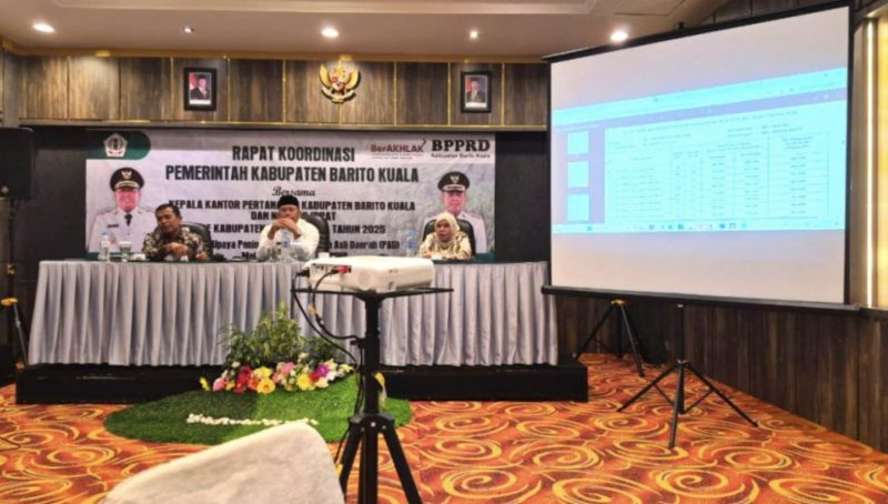 Pemkab Batola) menggelar rapat koordinasi (Rakor) bersama Kepala Kantor Pertanahan Kabupaten (BPN)Batola dan Notaris/PPAT se-Kabupaten Batola. (Foto: Istimewa)