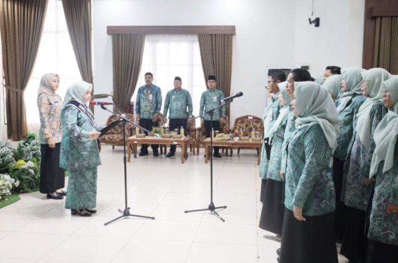 Pelantikan Pengurus Kelompok Kerja (Pokja) Bunda PAUD Kabupaten Barito Kuala masa jabatan 2025-2030.  (Foto: Istimewa)