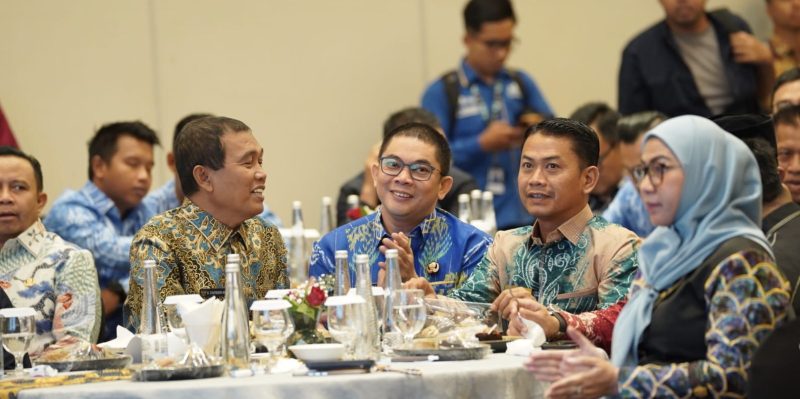 Bupati Tanah Bumbu, Andi Rudi Latif menghadiri High Level Meeting Tim Pengendalian Inflasi Daerah (TPID) se-Kalimantan Selatan Tahun 2025. (Foto: Istimewa)