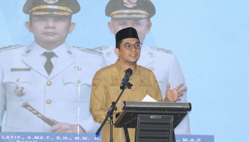 Bupati Tanah Bumbu Andi Rudi Latif menegaskan bahwa MCSP merupakan instrumen penting untuk menilai kualitas pelaksanaan program pemerintahan. (Foto: Istimewa)