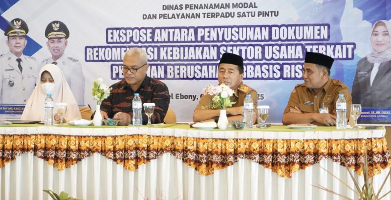 Ekspose Penyusunan Dokumen Rekomendasi Kebijakan Usaha Terkait Perizinan Berbasis Risiko bertempat di Hotel Ebony Batulicin. (Foto: Istimewa)