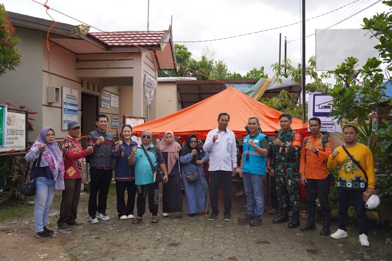 PLN Indonesia Power UBP Barito kembali menunjukkan komitmennya terhadap ketahanan masyarakat melalui program Desa Tangguh Bencana di Kelurahan Kuin Cerucuk. (Foto: Istimewa)