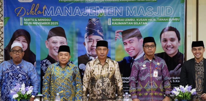 Dewan Masjid Indonesia Kabupaten Tanah Bumbu (DMI Tanbu) menggelar Diklat Manajemen Masjid Tahun 2025. (Foto: Istimewa)