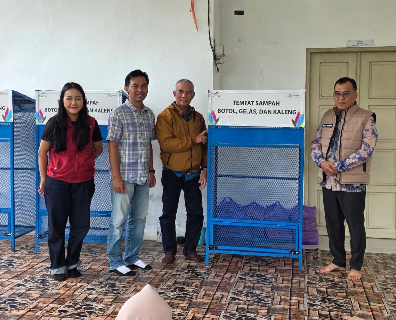PLN Indonesia Power UBP Barito terus menguatkan komitmennya mendukung pelestarian lingkungan sekaligus menggerakkan ekonomi masyarakat melalui program Corporate Social Responsibility (CSR). (Foto: Istimewa)