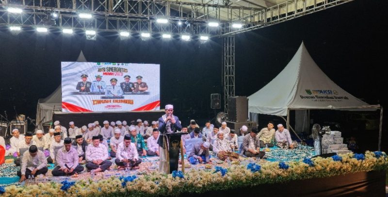 Tabligh Akbar bersama Ustadz Ahmad Subandi, S.Pd.I dalam rangkaian kegiatan Aksi Sinergitas Merah Putih di Kecamatan Teluk Kepayang. (Foto: Istimewa)