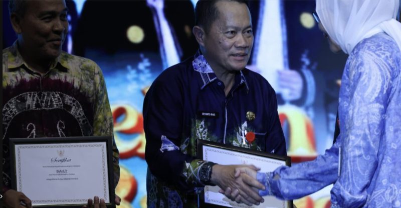 Tanah Bumbu Terima Sertifikat WBTb Indonesia, MASSUKIRI Resmi Ditetapkan Sebagai Warisan Budaya Takbenda. (Foto: Istimewa)