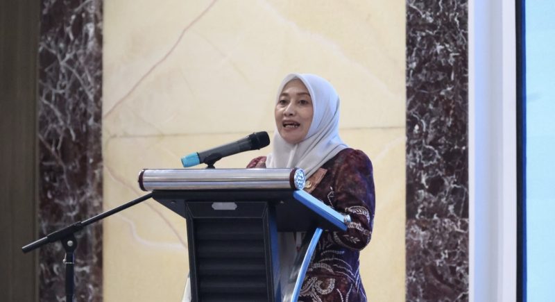 Sekretaris Daerah Yulian Herawati mengajak seluruh perangkat daerah Tanah Bumbu untuk menumbuhkan budaya kerja yang tidak sekadar berorientasi pada kegiatan. (Foto: Istimewa)
