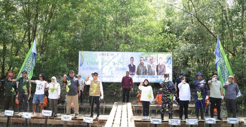 Momentum Hari Jadi ke-23 Kabupaten Tanah Bumbu tidak hanya menjadi ajang seremonial, tetapi juga menghadirkan aksi nyata yang dirasakan langsung manfaatnya oleh masyarakat. (Foto: Istimewa)