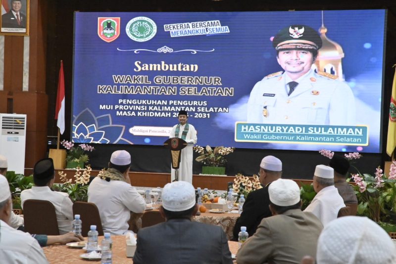 Wakil Gubernur Kalimantan Selatan Hasnuryadi Sulaiman menghadiri pengukuhan kepengurusan Majelis Ulama Indonesia (MUI) Provinsi Kalimantan Selatan masa khidmat 2026–2031.(Foto: Istimewa)