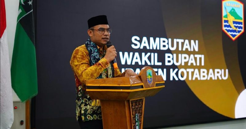 Wakil Bupati Kotabaru Syairi Mukhlis hadiri pelantikan pengurus Himpunan Mahasiswa Islam (HMI) cabang (P) Kotabaru - Tanah Bumbu periode 2025-2026. (Foto: Istimewa)