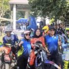 Ketua DPRD Kotabaru Hajjah Suwanti melepas ratusan rider Event Trabas 4 diikuti peserta dari berbagai daerah di Kalimantan. (Foto: Istimewa)