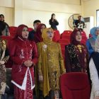 Ketua DPRD Kabupaten Balangan, Hj Linda Wati menghadiri Peringatan Hari Kartini di Gedung Budaya Balangan. (Foto: Istimewa)