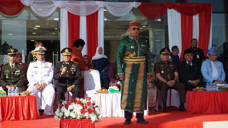 Bupati Muhammad Rusli, S. Sos memimpin upacara Peringatan Hari Lahir Pancasila 2026. (Foto: Istimewa)