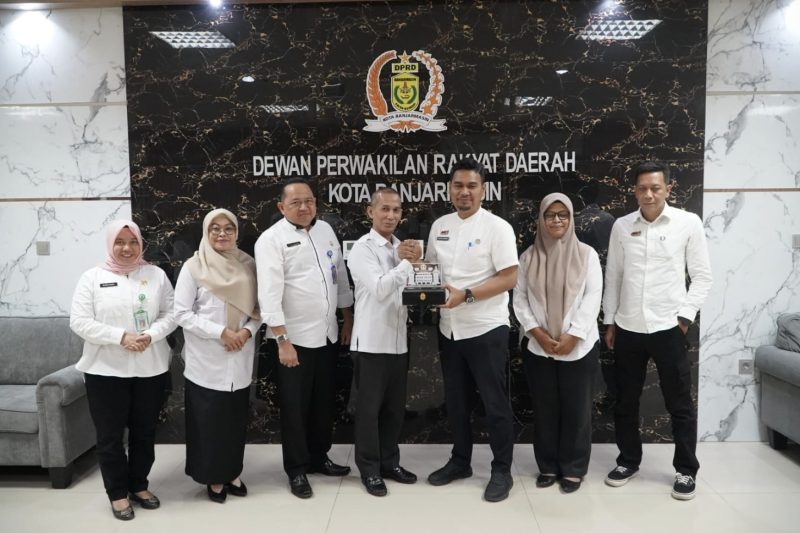 Sekretariat DPRD Kabupaten Balangan terus mendorong peningkatan kualitas pelayanan informasi publik. (Foto: Istimewa)