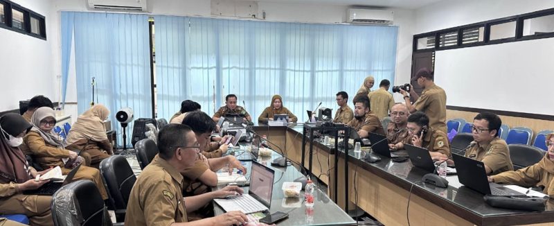 Bappedalitbang mengikuti Fasilitasi Rancangan Akhir Rencana Kerja Pemerintah Daerah (RKPD) Tahun 2027 yang digelar di Bappeda Kalsel. (Foto: Istimewa)
