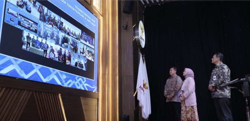 Pemkab Tanbu) mengikuti peresmian 8  Mal Pelayanan Publik (MPP) oleh Menteri Pendayagunaan Aparatur Negara dan Reformasi Birokrasi (PANRB) Rini Widyantini. (Foto: Istimewa)