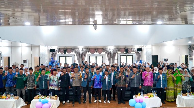 102 pengurus Pimpinan Cabang Ikatan Pelajar Nahdlatul Ulama (IPNU) dan Ikatan Pelajar Putri Nahdlatul Ulama (IPPNU) Kabupaten Balangan masa khidmat 2025–2027 resmi dilantik. (Foto: Istimewa)