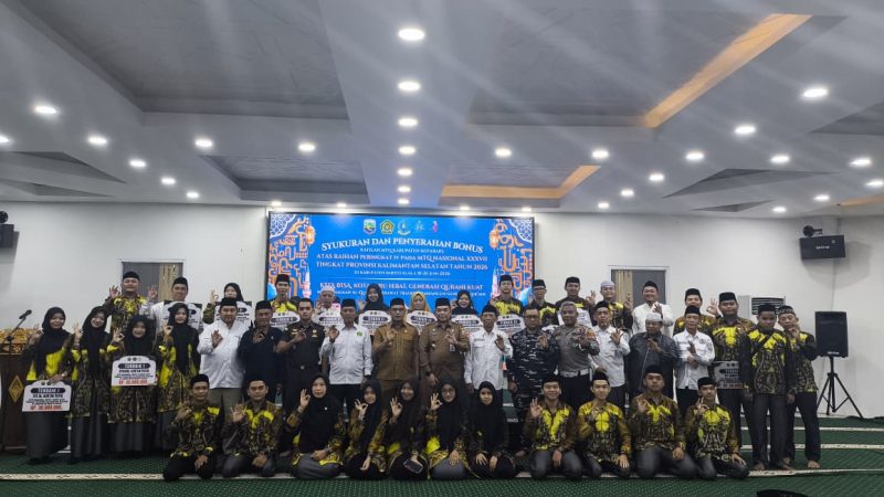 syukuran sekaligus penyerahan bonus kepada kafilah Musabaqah Tilawatil Qur’an (MTQ) yang berhasil meraih peringkat ke-4 pada MTQ Nasional ke-37 di Barito Kuala. (Foto: Istimewa)
