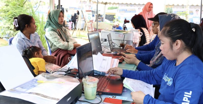 Salah satu kegiatan dalam Aksi Sinergitas Merah Putih yang digelar di Kecamatan Satui. (Foto: Istimewa)