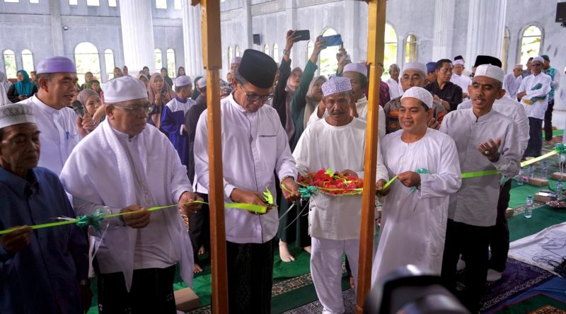 Peresmian Masjid Raudhatul Jannah di Gunung Pandau, Kelurahan Paringin Timur, Kecamatan Paringin. (Foto: Istimewa)