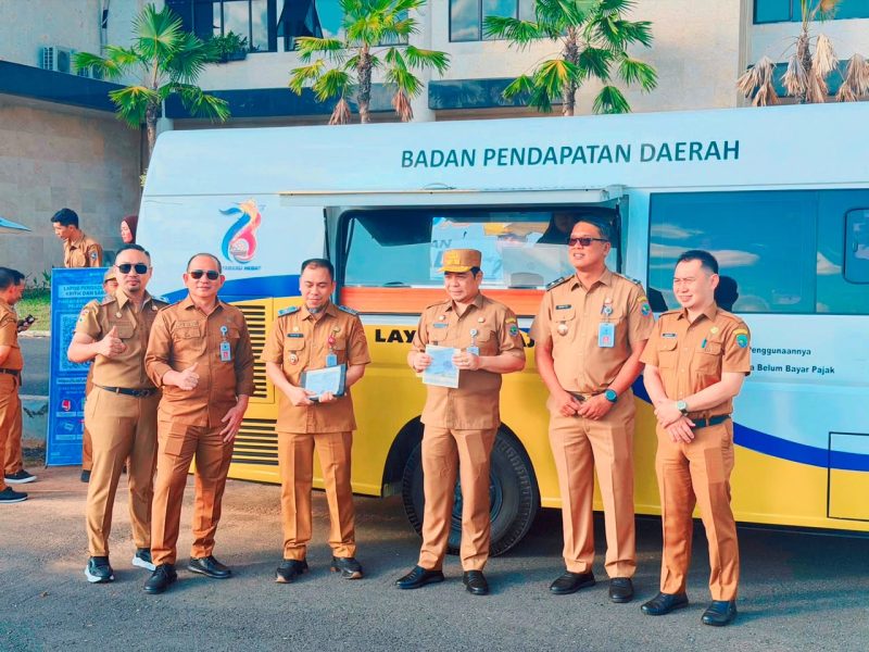 kegiatan Pelayanan Penerimaan Pajak yang diselenggarakan Bapenda bersama Samsat Kotabaru. (Foto: Istimewa)
