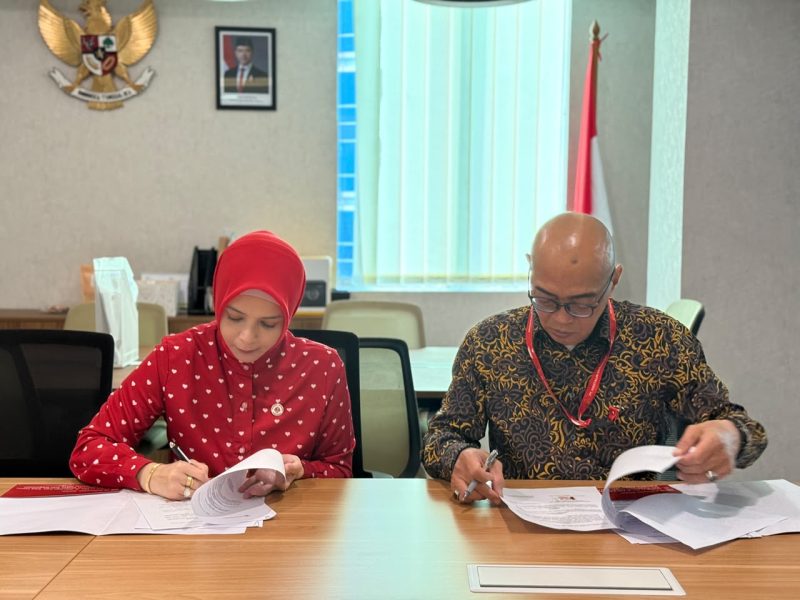 Yayasan Jantung Indonesia (YJI) Kalimantan Selatan (Kalsel) tandatangani perjanjian kerja sama (PKS) dengan PT Kristalin Ekalestari. (Foto: Istimewa)